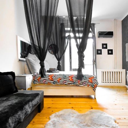 Апартаменты Dietro L Angolo, 2 Bath София Экстерьер фото