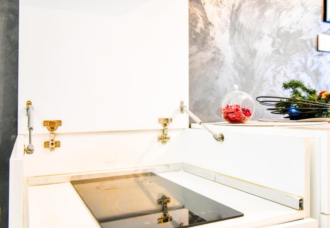 Апартаменты Dietro L Angolo, 2 Bath София Экстерьер фото